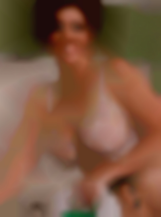 No strings submissive women attached those are musts in Los Angeles!